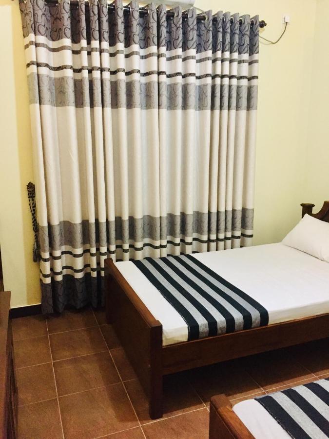 Sweet Home Tourist Rest, Cooking Classes & Tours Anuradhapura Exterior photo
